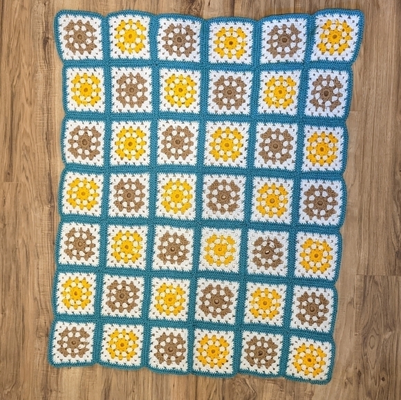 Handmade Hand knit granny square baby blanket 34”x40” - Picture 2 of 7